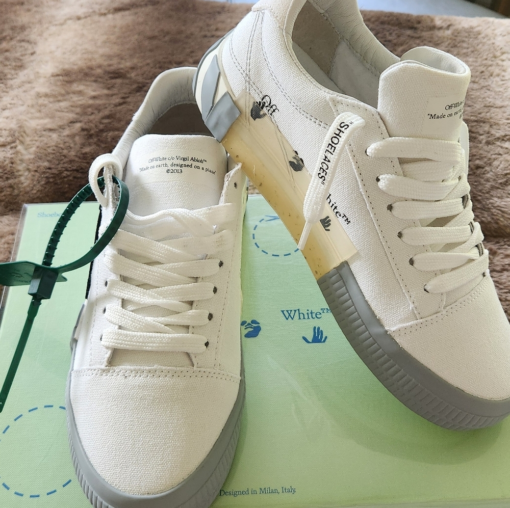 Off-White Vulcanized Sneakers